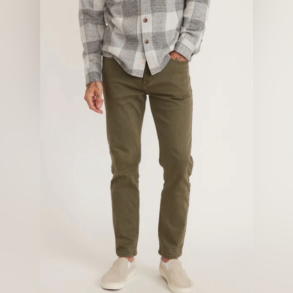 Marine Layer 5 Pocket Pant in light olive